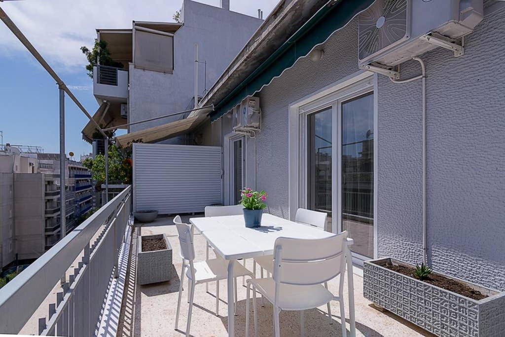 Brand New Stylish 2 Bedroom Apartment Athena Bagian luar foto