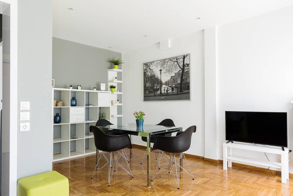 Brand New Stylish 2 Bedroom Apartment Athena Bagian luar foto