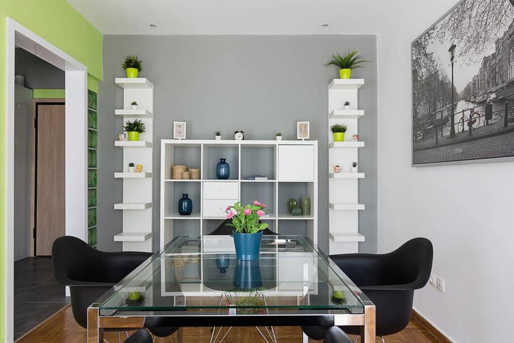 Brand New Stylish 2 Bedroom Apartment Athena Bagian luar foto